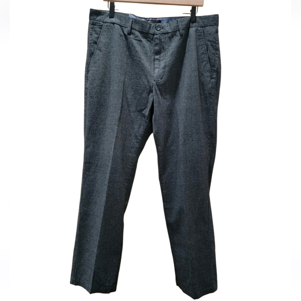 Banana Republic Kentfield Men's Straight Fit Dark Gray Plaid Pants Sz 35x30 - Picture 1 of 12